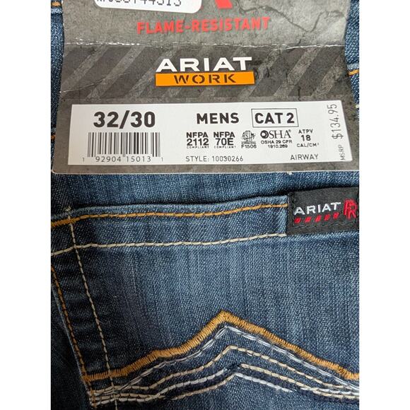 Ariat Work FR Bootcut Jeans Mens 32/30 Blue Denim DuraStretch M4 Relaxed Fit NWT - Picture 6 of 6